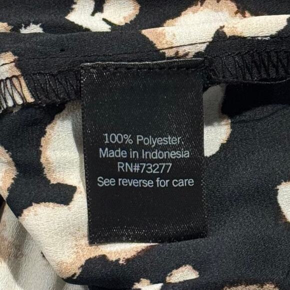 Simply Vera Wang Top Cottage Dark Floral Y2K Romantic Boho Pleated Black XXL - Picture 4 of 7